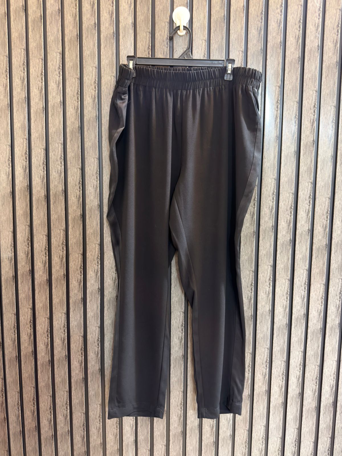 Waist 42  Lenght 39  Fabric Georgette Women’s Smart Trouser