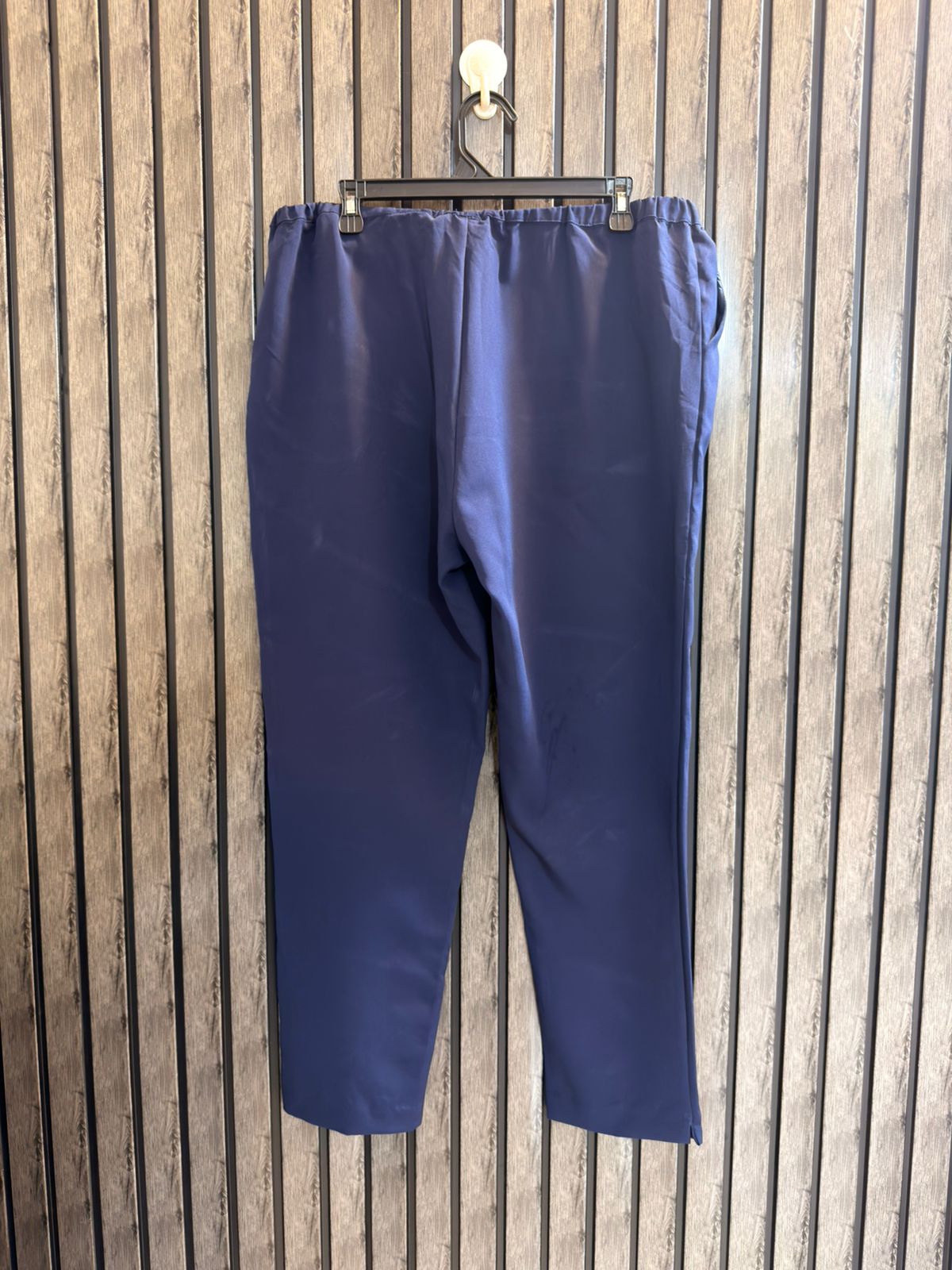 Waist 38  Lenght 38  Fabric Silk Women’s Timeless Trouser