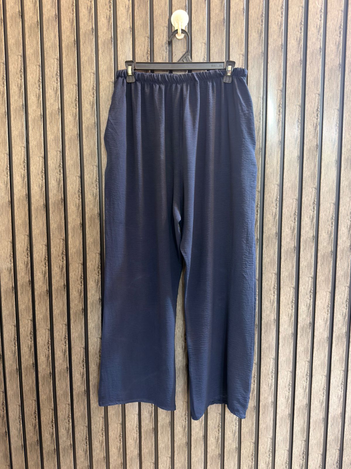 Waist 34  Lenght 38  Fabric Rayon Women’s Chic Trouser