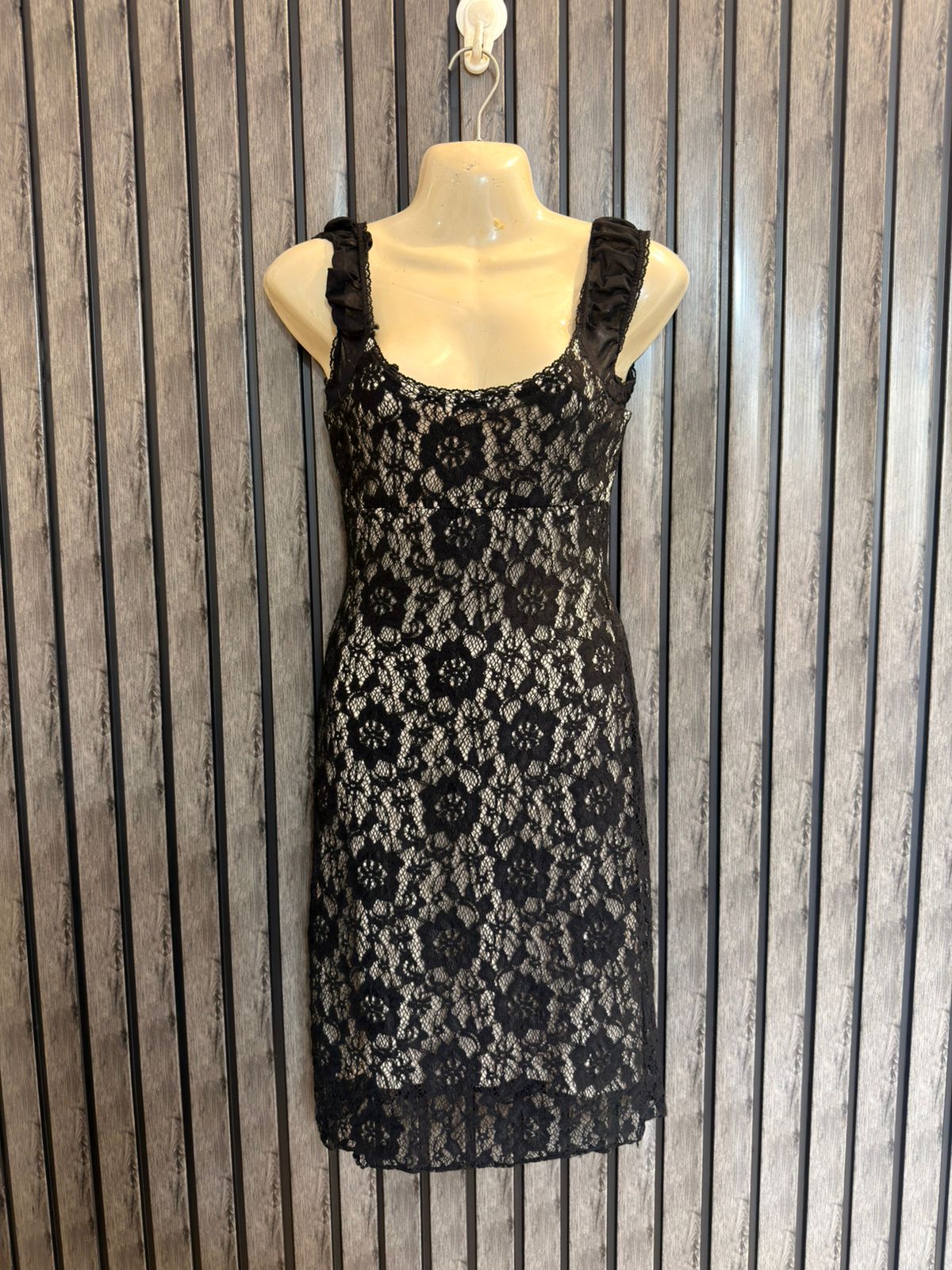 Chest 18  Length 36  Fabric net Women’s Western Long Dress