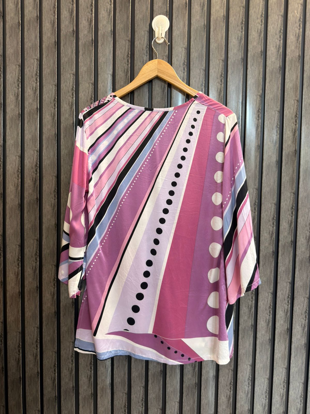 Chest 18  Lenght 28  Fabric Silk Women’s Classic Full Sleeves Top