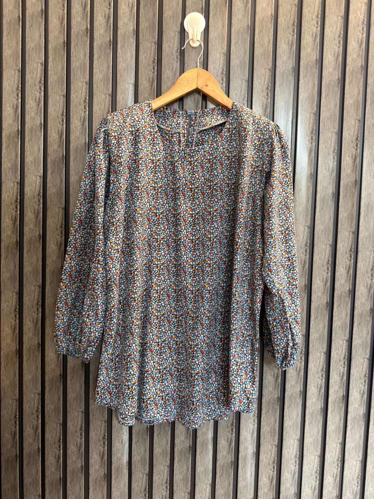Chest 20  Lenght 29  Fabric Silk Women’s Premium Casual Top