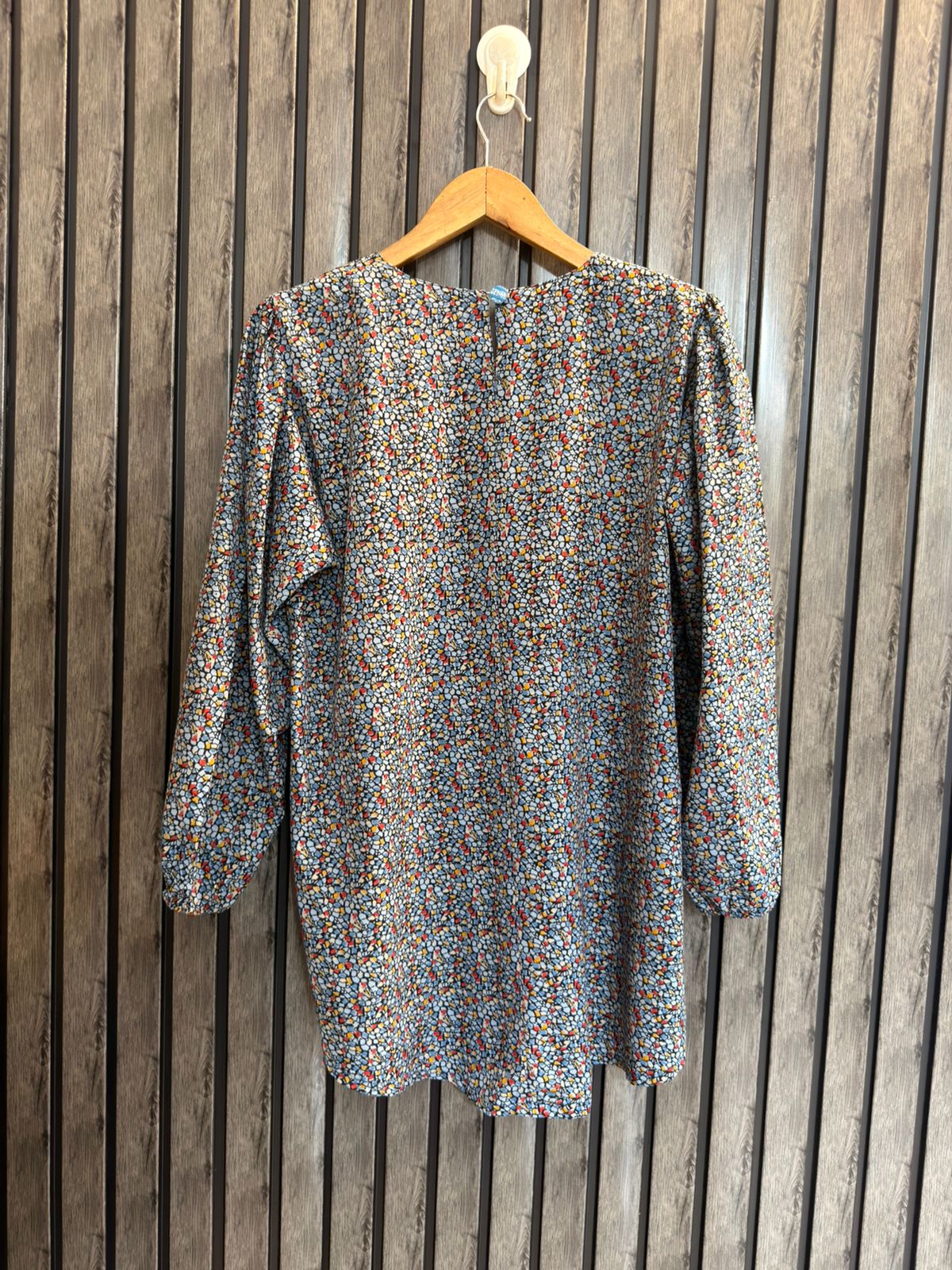 Chest 20  Lenght 29  Fabric Silk Women’s Premium Casual Top