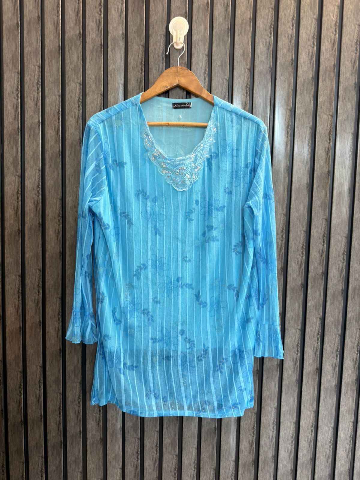 Chest 22  Lenght 30  Fabric Silk Jersey Women’s Elegant Wardrobe Top