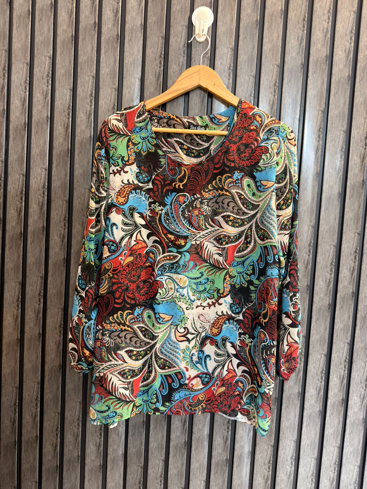 Chest 20  Lenght 27 to 29  Fabric Chiffon Women’s Classic Everyday Top
