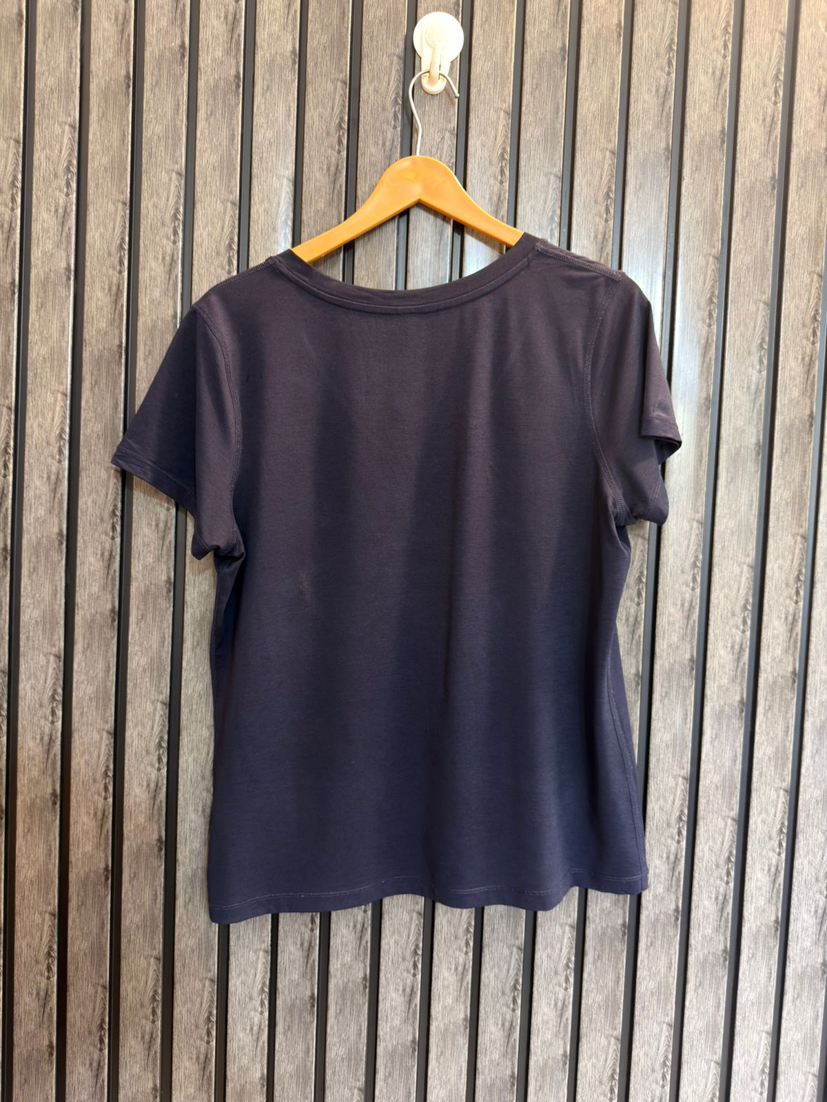 Chest 21  Length 26 Womens Branded Casual T Shirt