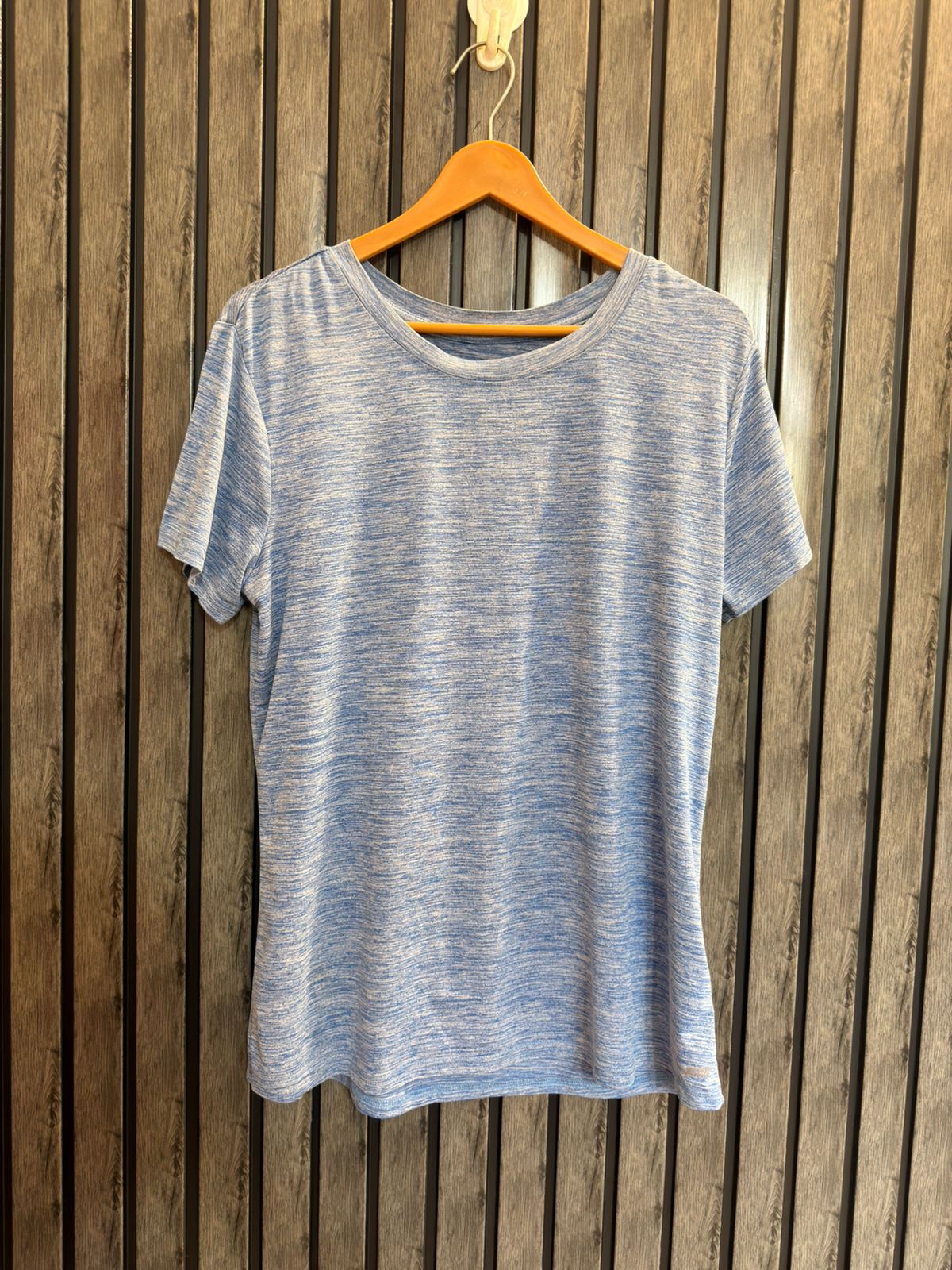 Chest 21 Lenght 27 Womens best T Shirt