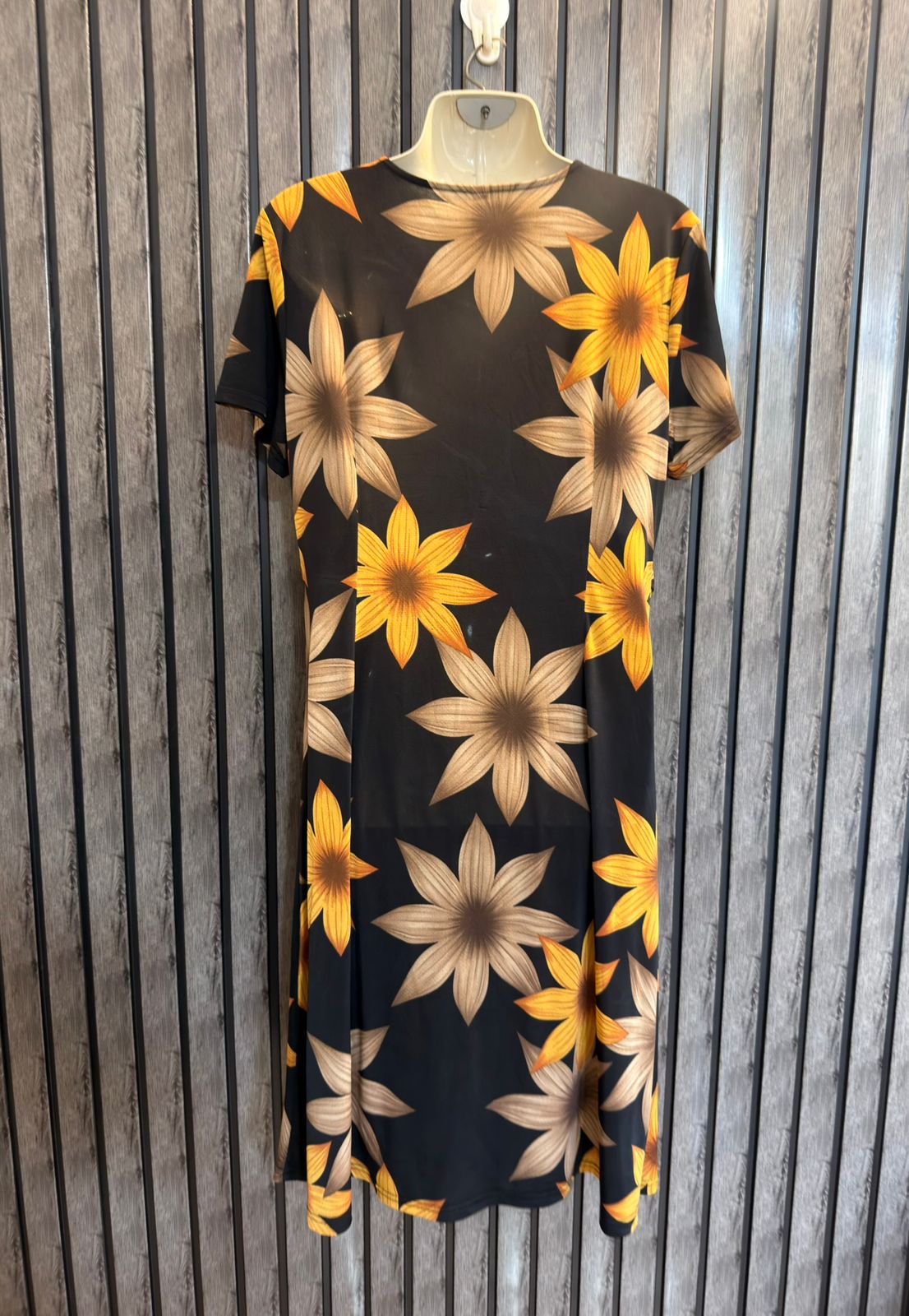 Chest 21  Lenght 40  Fabric Silk Jersey Women’s Casual Mini Dress