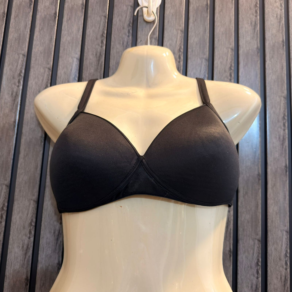 Chest medium  Lenght 11 Women’s Bra Essentials