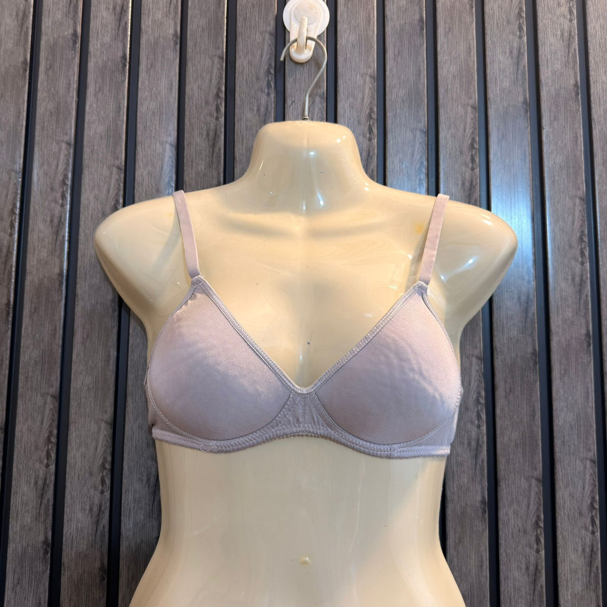 Chest Small  Lenght 10  Women’s Bra Wear