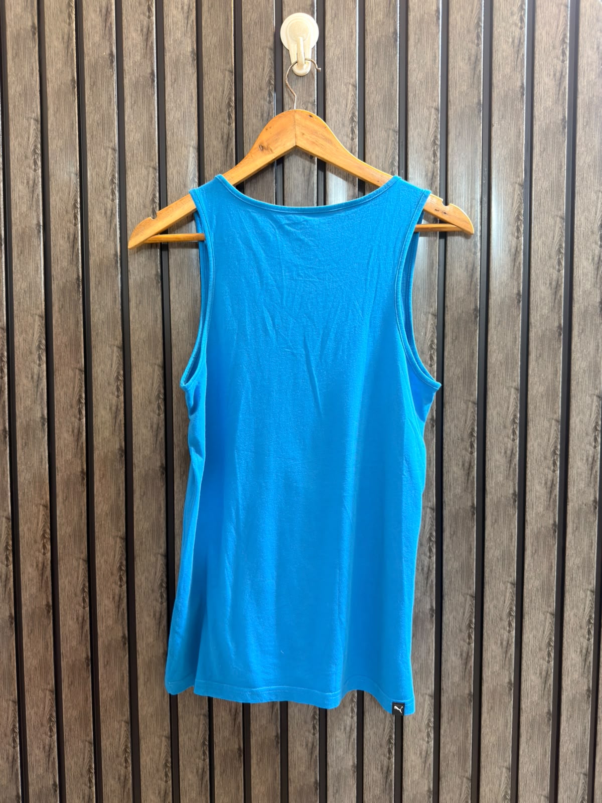Chest 18  Lenght 26 Modern Essential T-Shirt