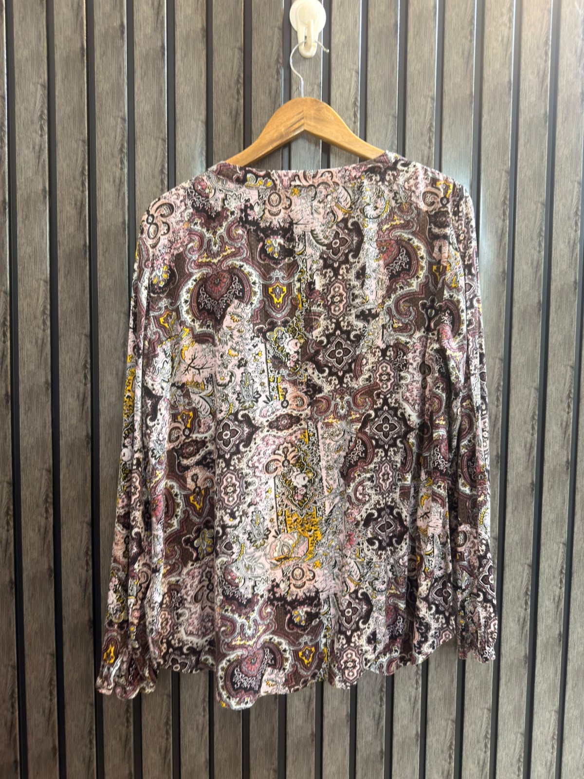 Chest 21   Length 28   Fabric linen Women's Smart Top