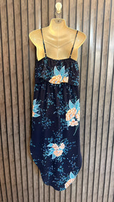 Chest 20  Length 48  Fabric Chiffon Branded Women’s Long Maxi