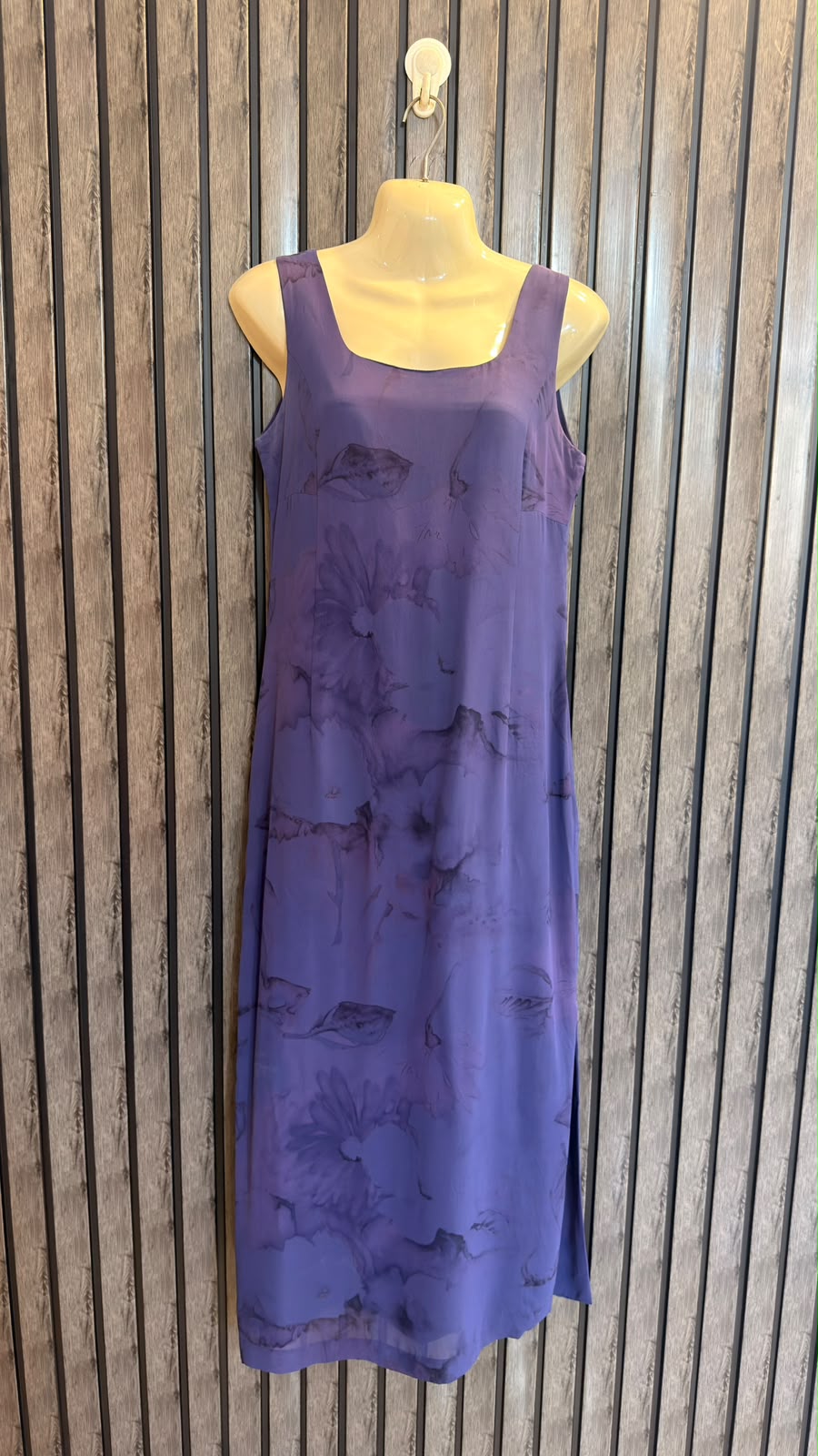 Chest 18  Length 50  Fabric Chiffon Women’s Elegant Long Maxi