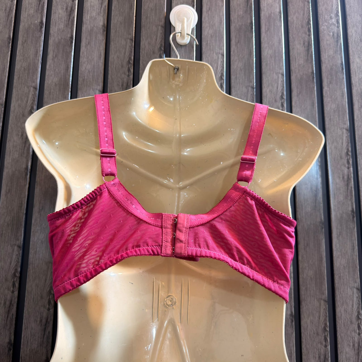 Chest Large Exclusive Women’s Bra Wear