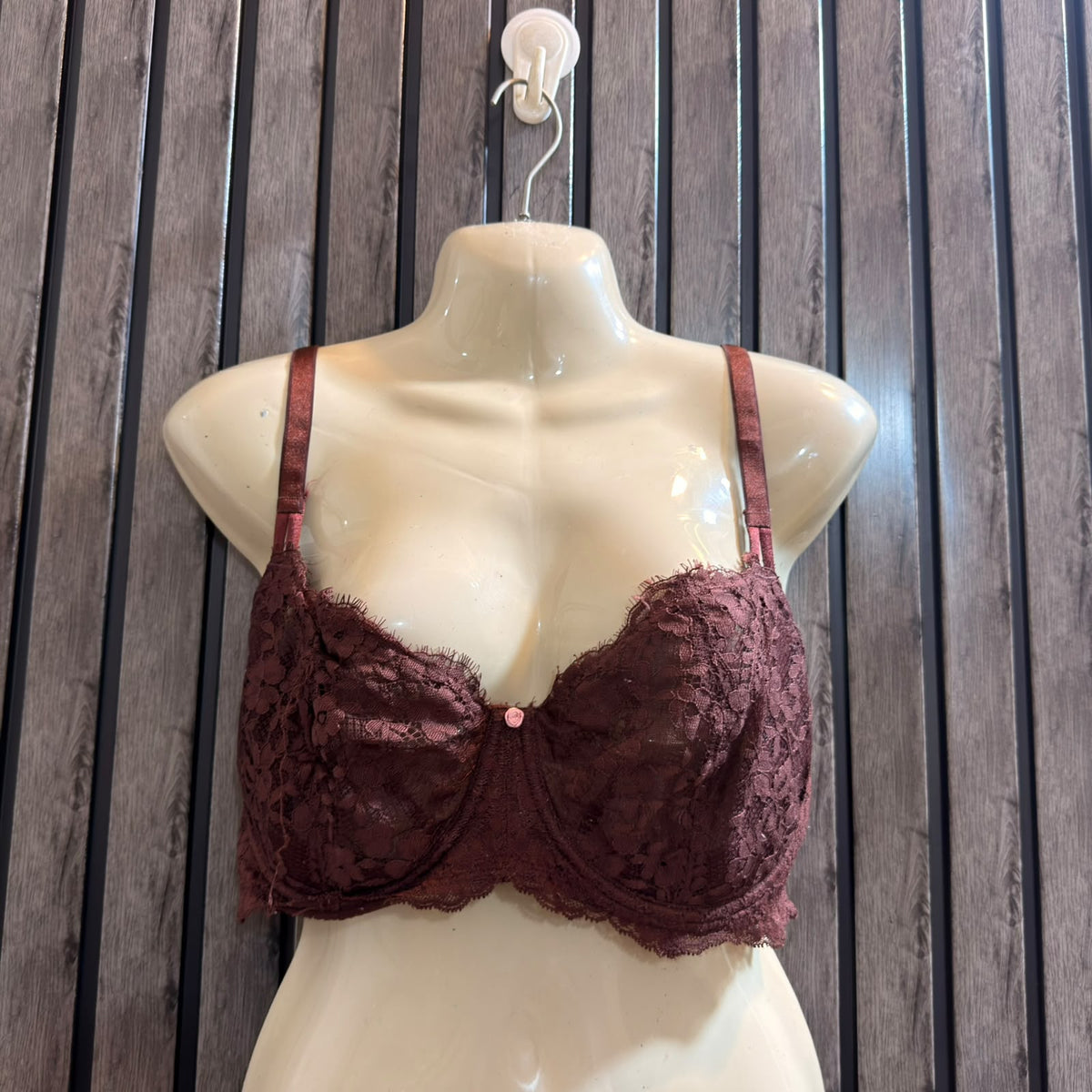 Chest Medium Women’s Special Bra Collection