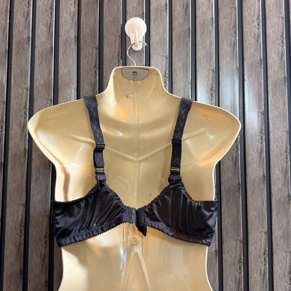 Chest Large Women’s Exclusive Bra Collection