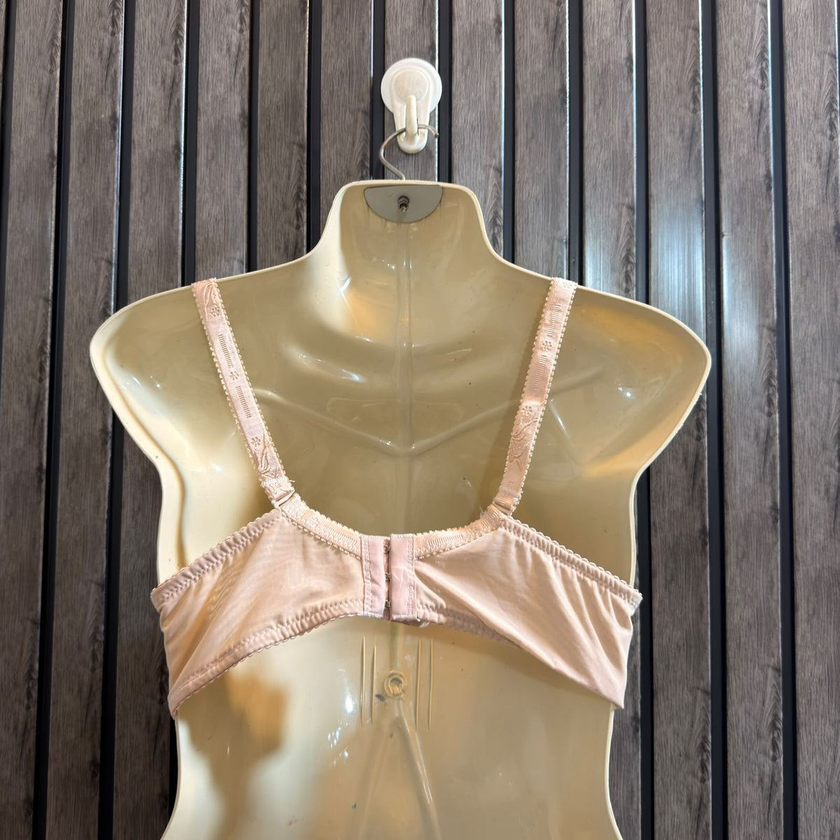 Chest Large Women’s Signature Bra Collection