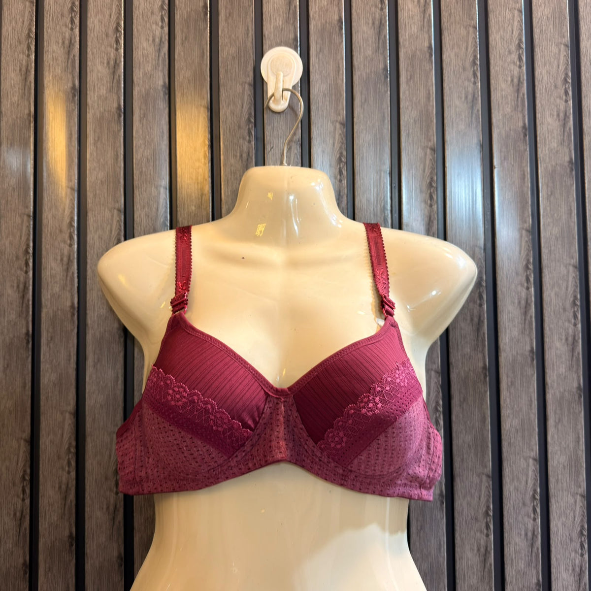 Chest Large Women’s Branded Bra Collection