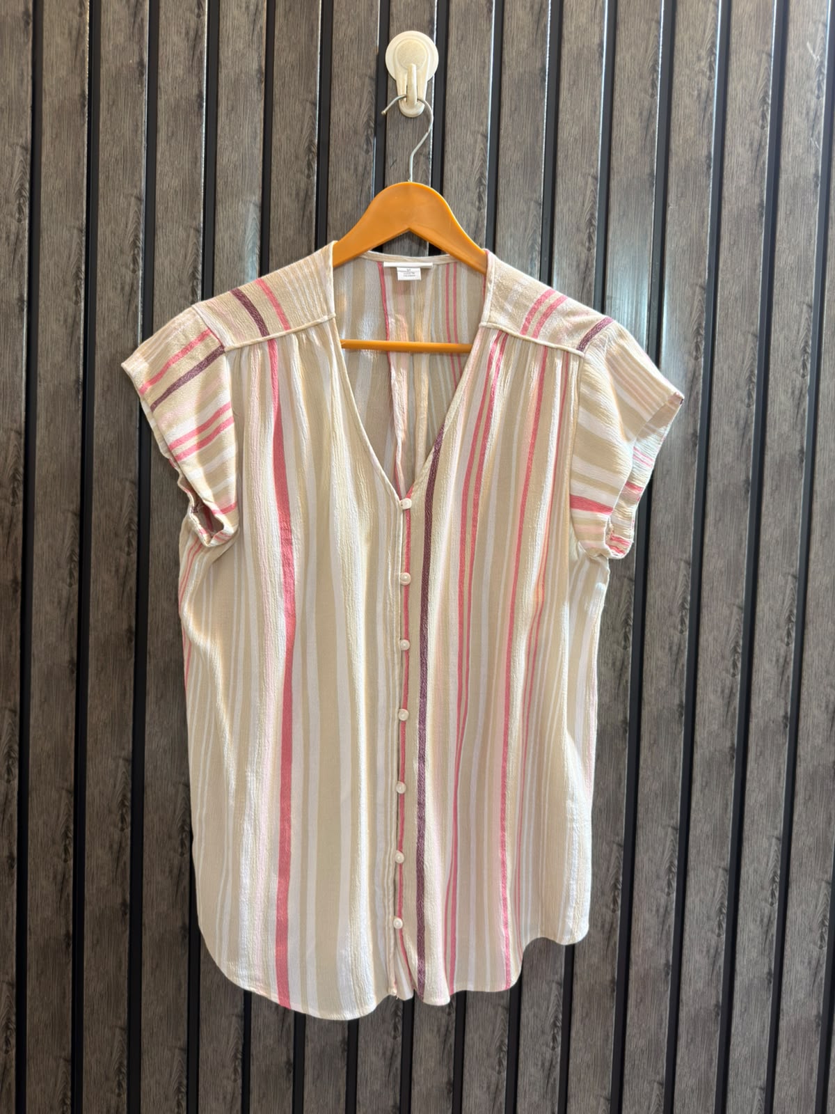 Chest 21  Lenght 26  Fabric Cotton Women’s Classic Half Sleeve Top