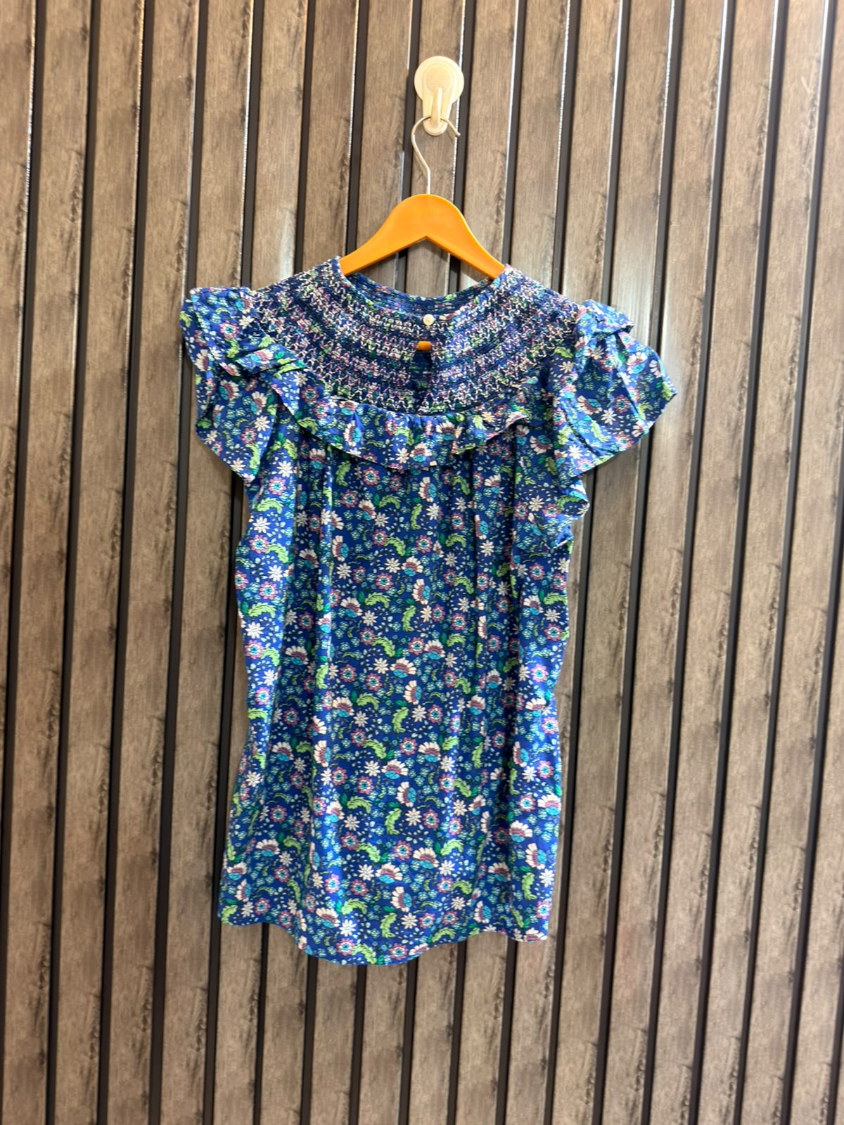 Chest 20  Lenght 25  Fabric Cotton Women’s Fashion Wear Half Sleeve Top