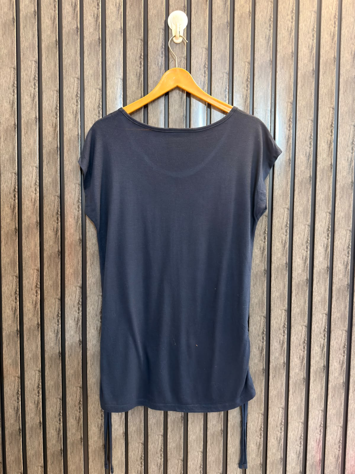Chest 21  Lenght 29 Women’s Collection T-Shirt