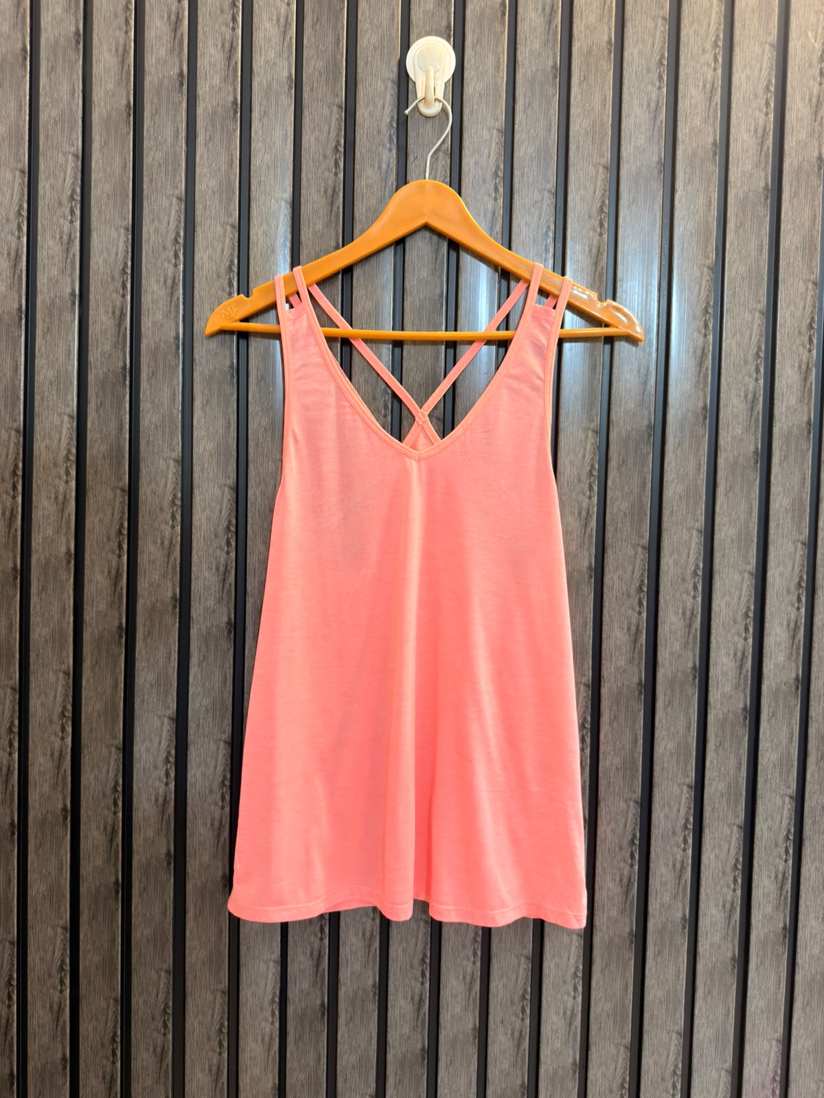 Chest 20  Lenght 26 Women’s Casual Tee