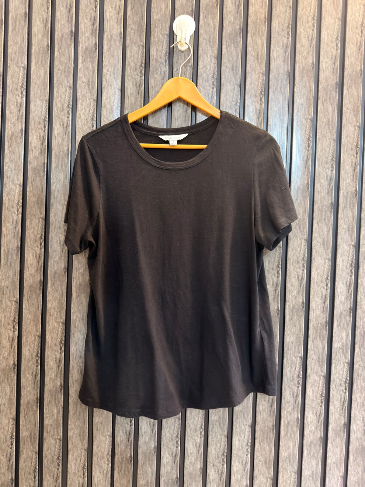 Chest 19  Lenght 24  Women’s Fashion T-Shirt