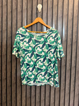 Chest 21  Lenght 24 Women’s Essential Tee