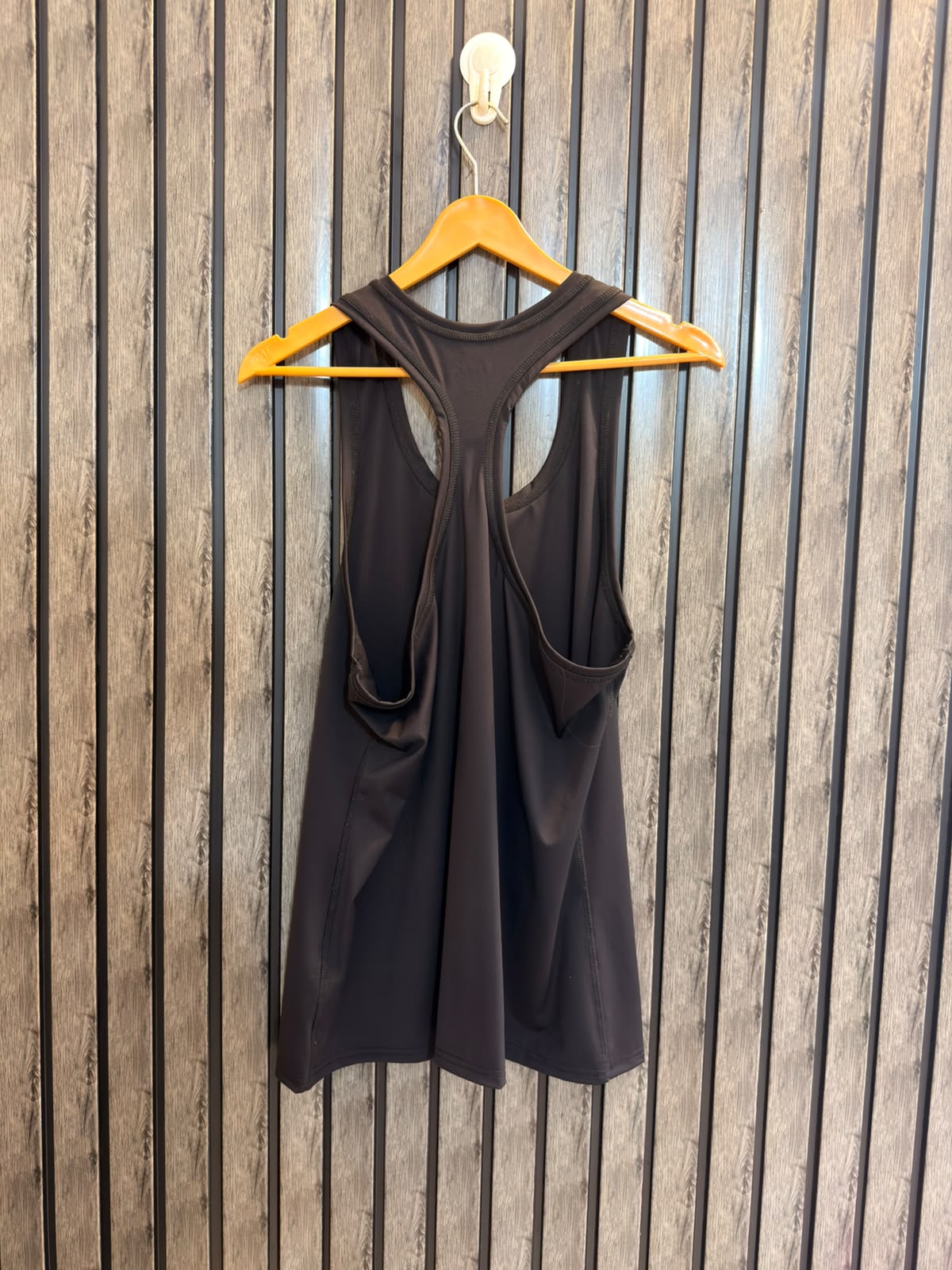 Chest 22  Lenght 28 Women’s Collection Tee