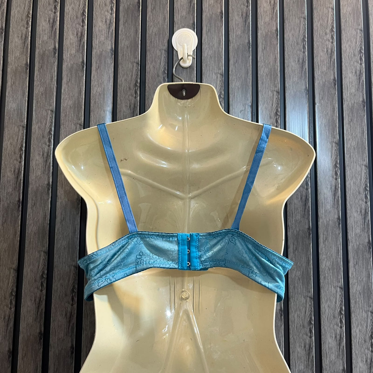 Chest Medium Premium Bra Collection