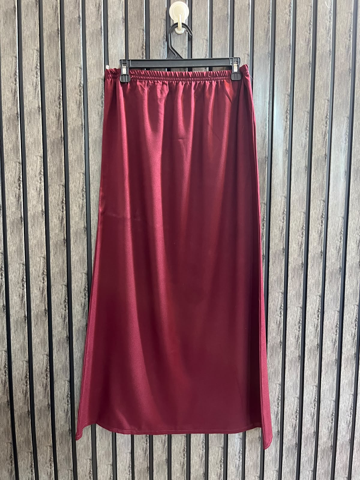 Waist 30  Length 38  Fabric Rayon Branded Women’s Skirt Online