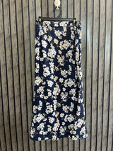 Waist 34  Length 40  Fabric Chiffon Ladies Skirt Collection Online