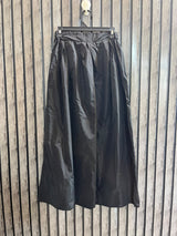 Waist 28  Lenght 38  Fabric Silk Branded Ladies Skirt