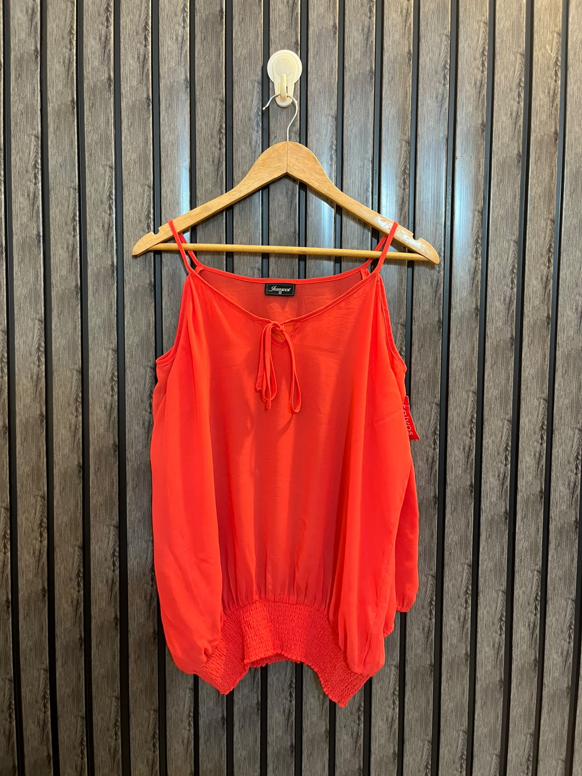 Chest 20  Lenght 26  Fabric chiffon  Women’s Full Sleeve Top