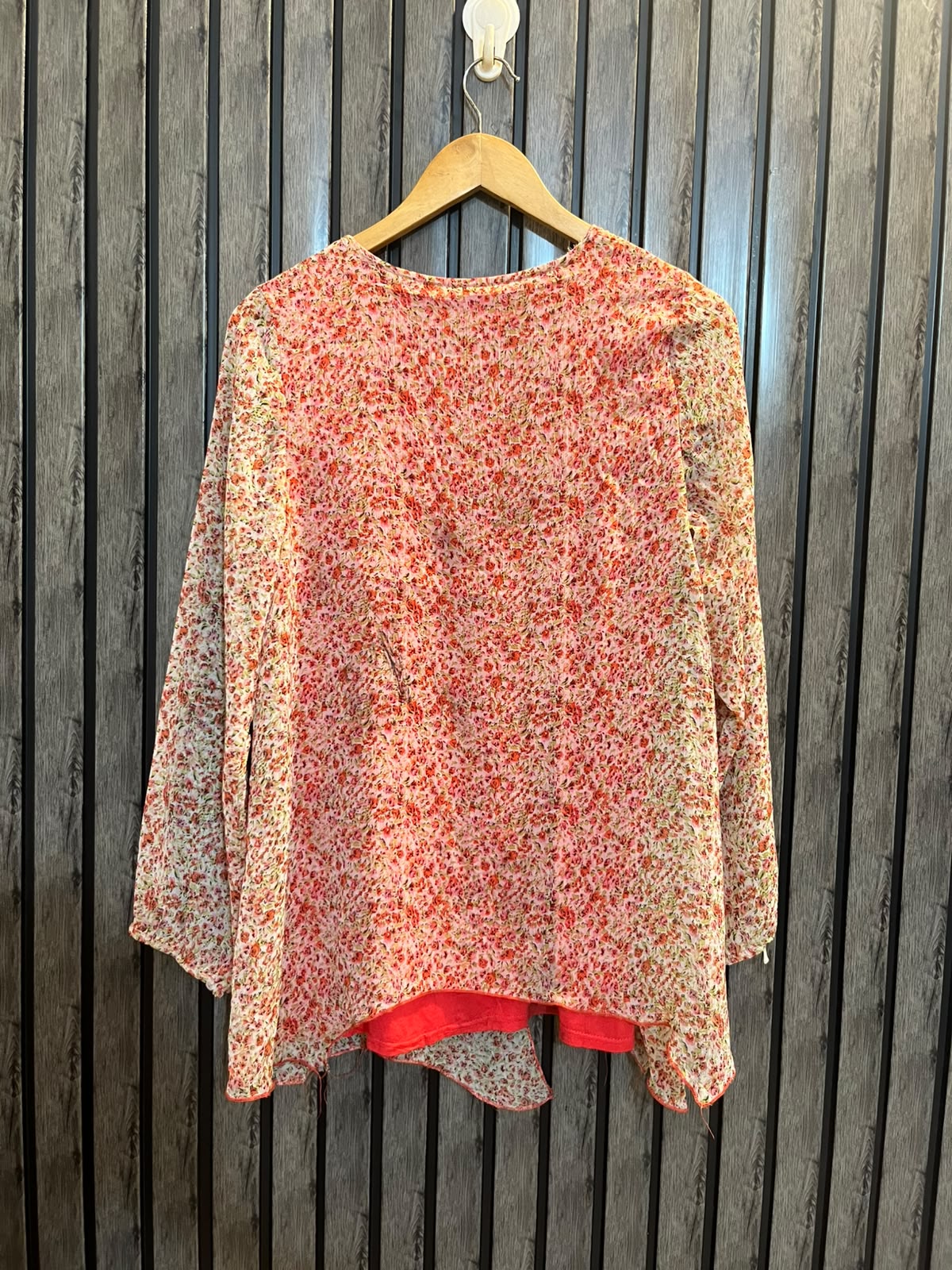 Chest 19  Lenght 30  Fabric Chiffon And Jersey Branded Western Women’s Top