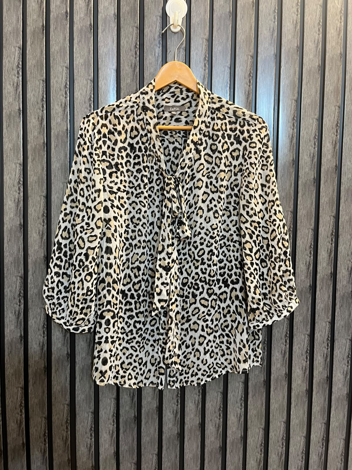Chest 21  Lenght 26  Fabric Chiffon Women’s Western Branded Shirt