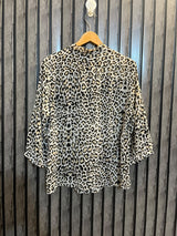 Chest 21  Lenght 26  Fabric Chiffon Women’s Western Branded Shirt
