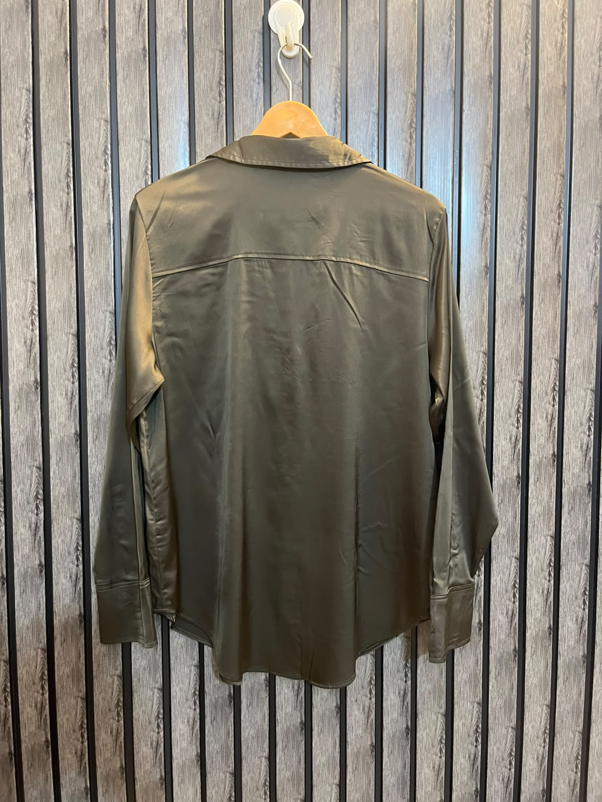 Chest 20  Lenght 28  Fabric Silk Women’s Branded Western Full Sleeve Top