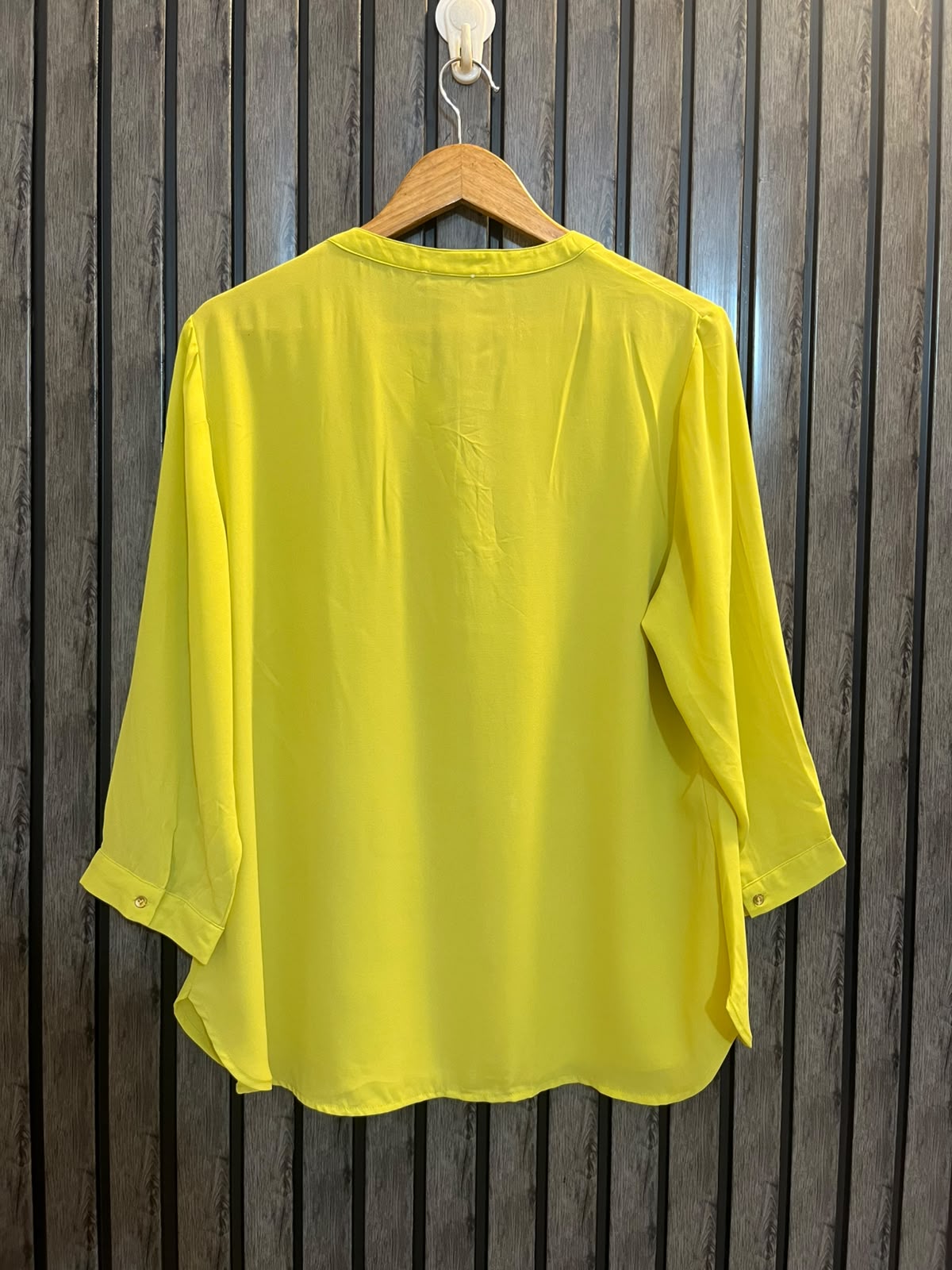 Chest 20  Lenght 27  Fabric Chiffon Western Branded Women’s Top