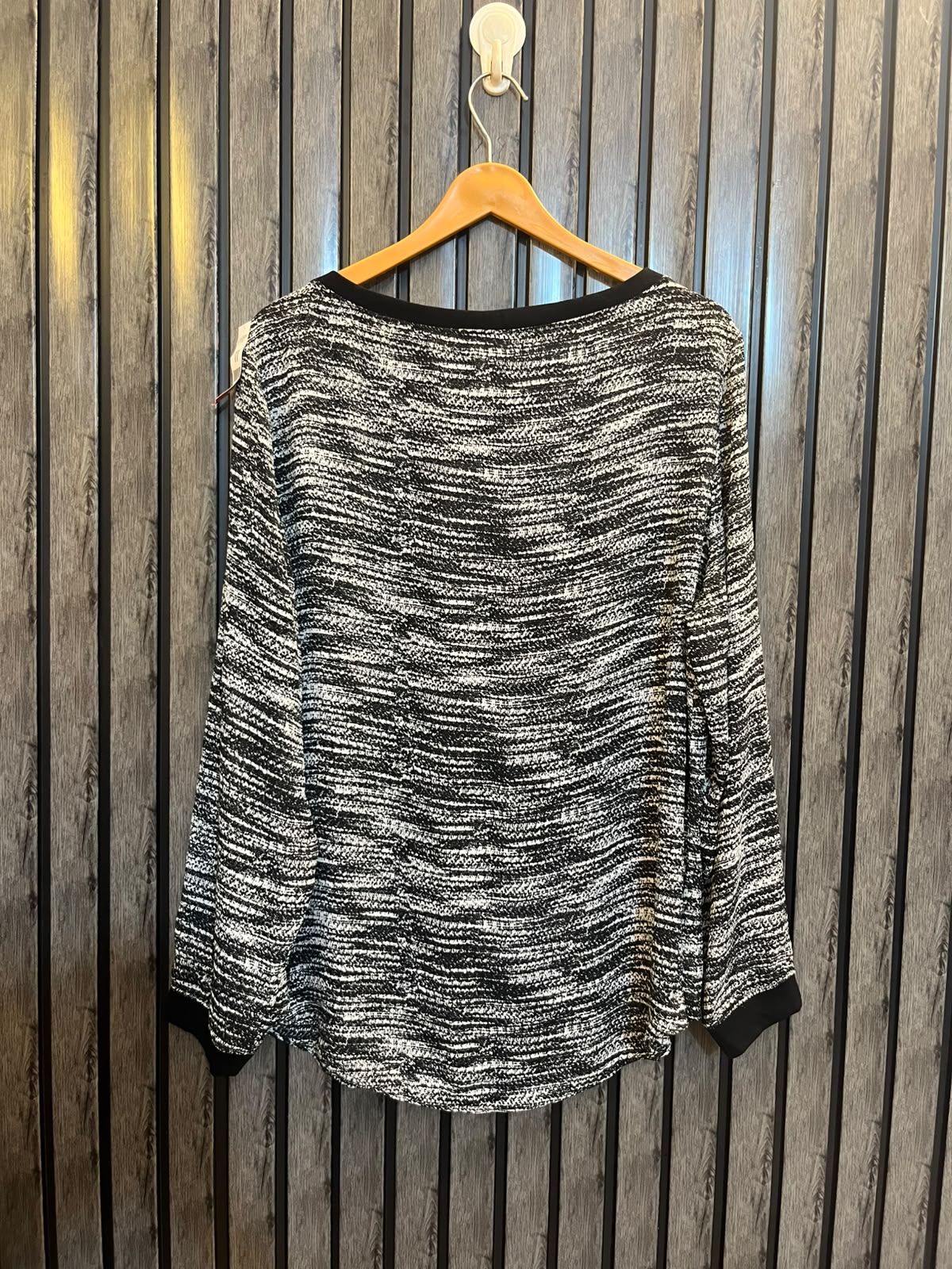 Chest 23  Lenght 28  Fabric Chiffon Western Women’s Top with Full Sleeves
