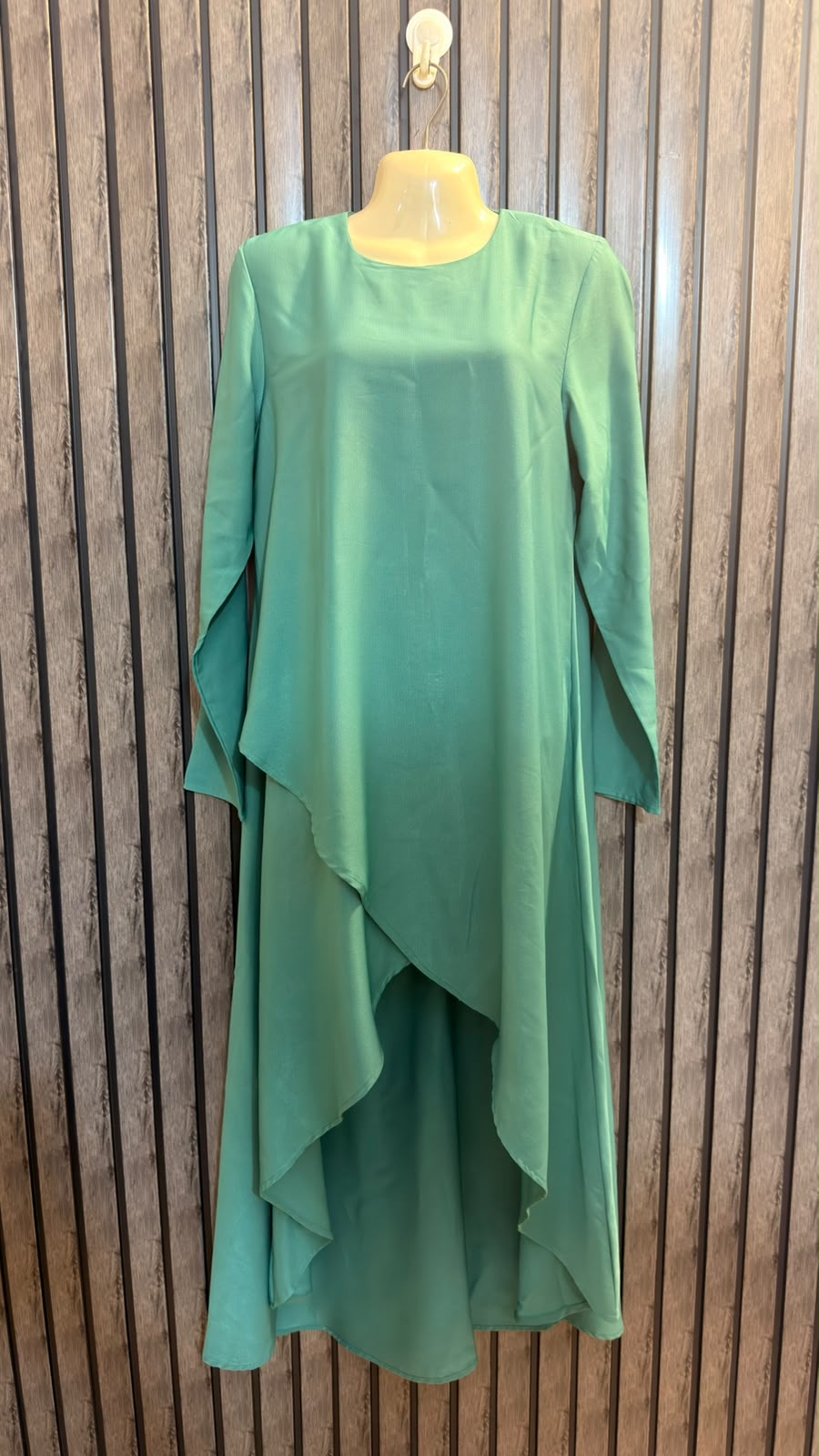 Chest 17  Lenght 33 To 54  Fabric Silk Women’s Premium Western Floor Length Dress