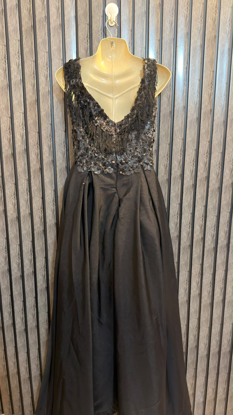Chest 17  Lenght 57  Fabric Silk Women’s Luxury Full Length Maxi