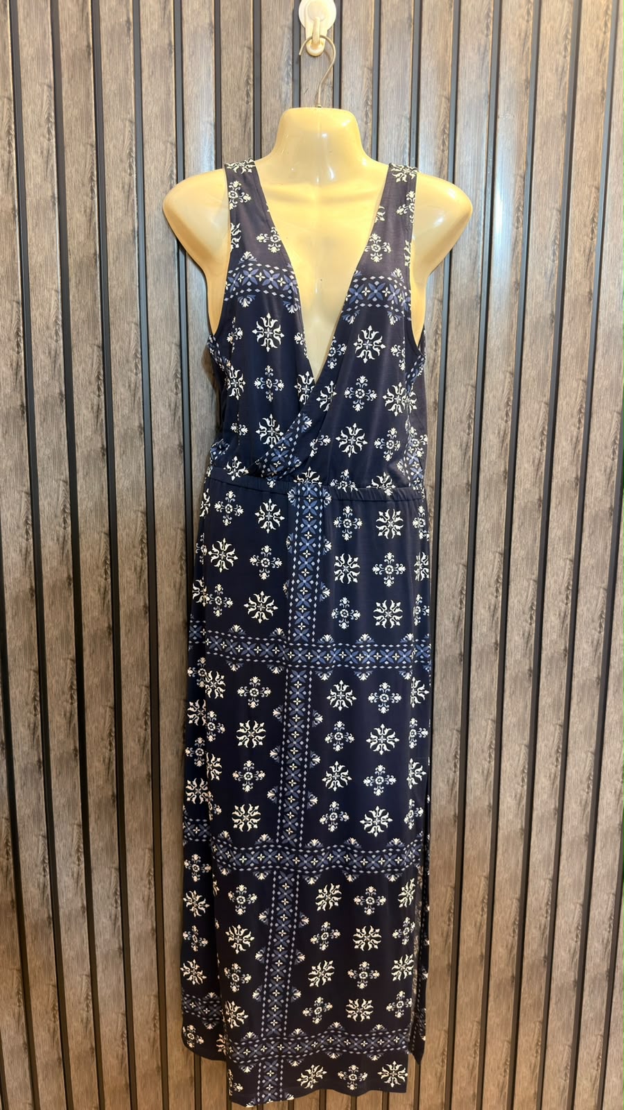 Chest 17  Lenght 53   Fabric silk jersey  Women’s Premium Party Wear Dress