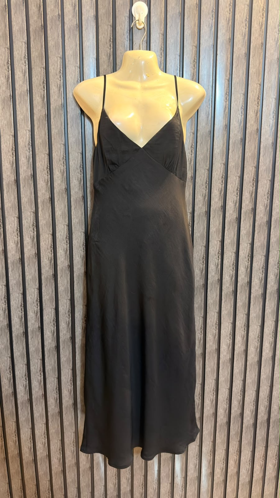 Chest 18  Lenght 48  Fabric Silk Premium Women’s Full Length Dress