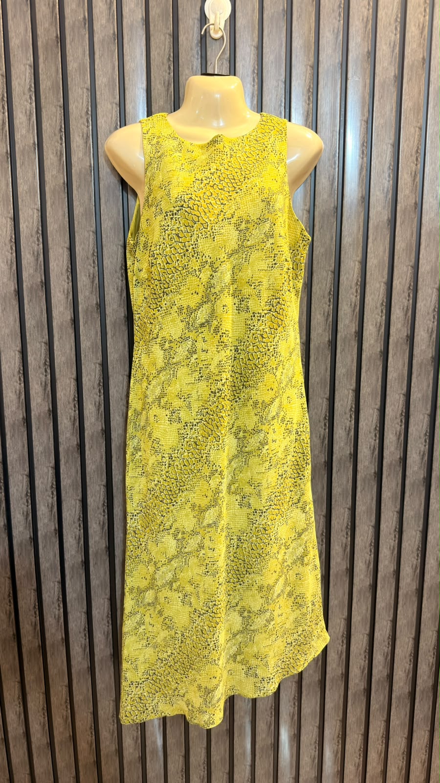 Chest 20  Lenght 46  Fabric Chiffon Western Fashion Women’s Long Maxi
