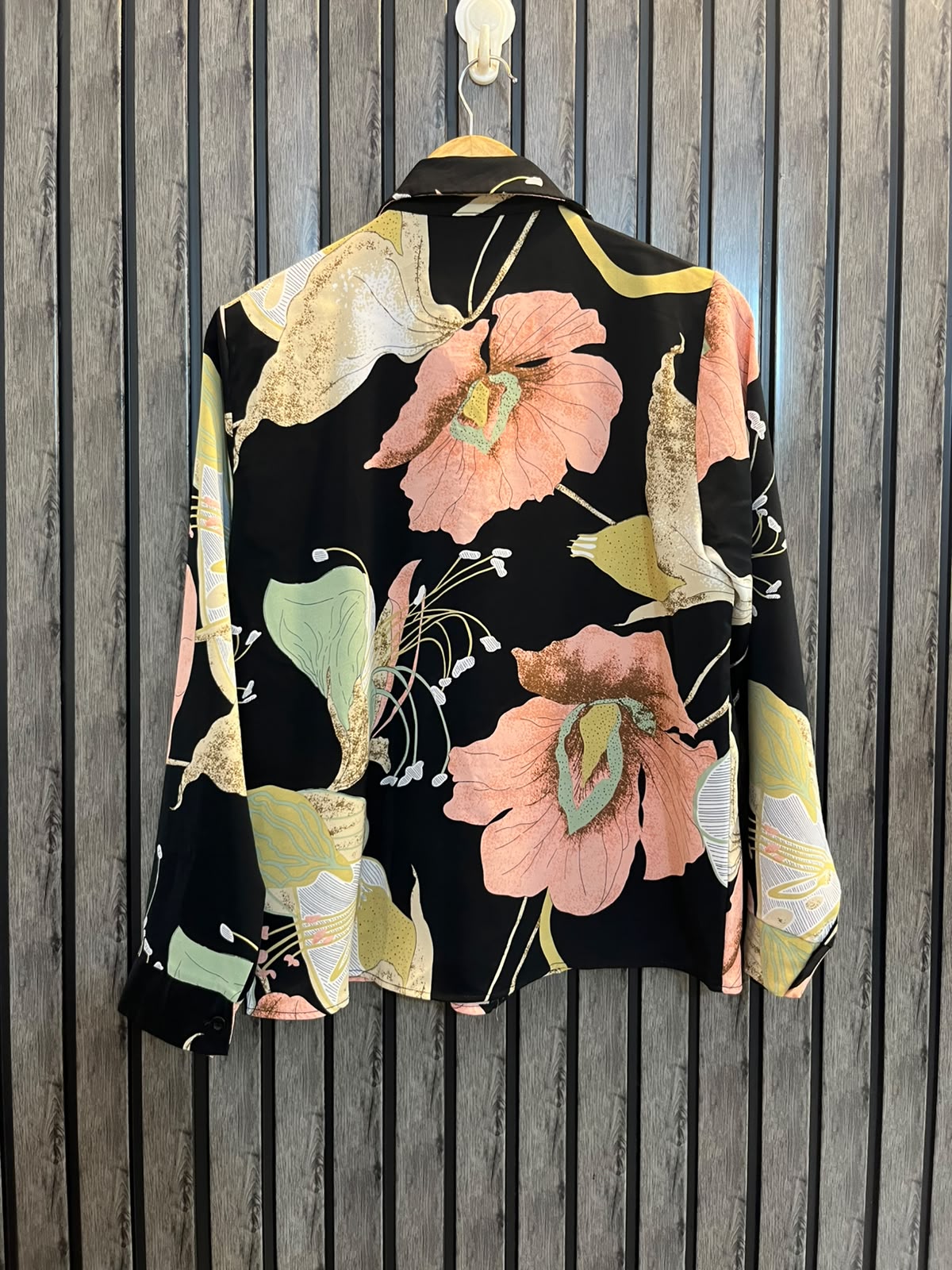 Chest 19  Lenght 23  Fabric silk Premium Western Women’s Full Sleeve Top