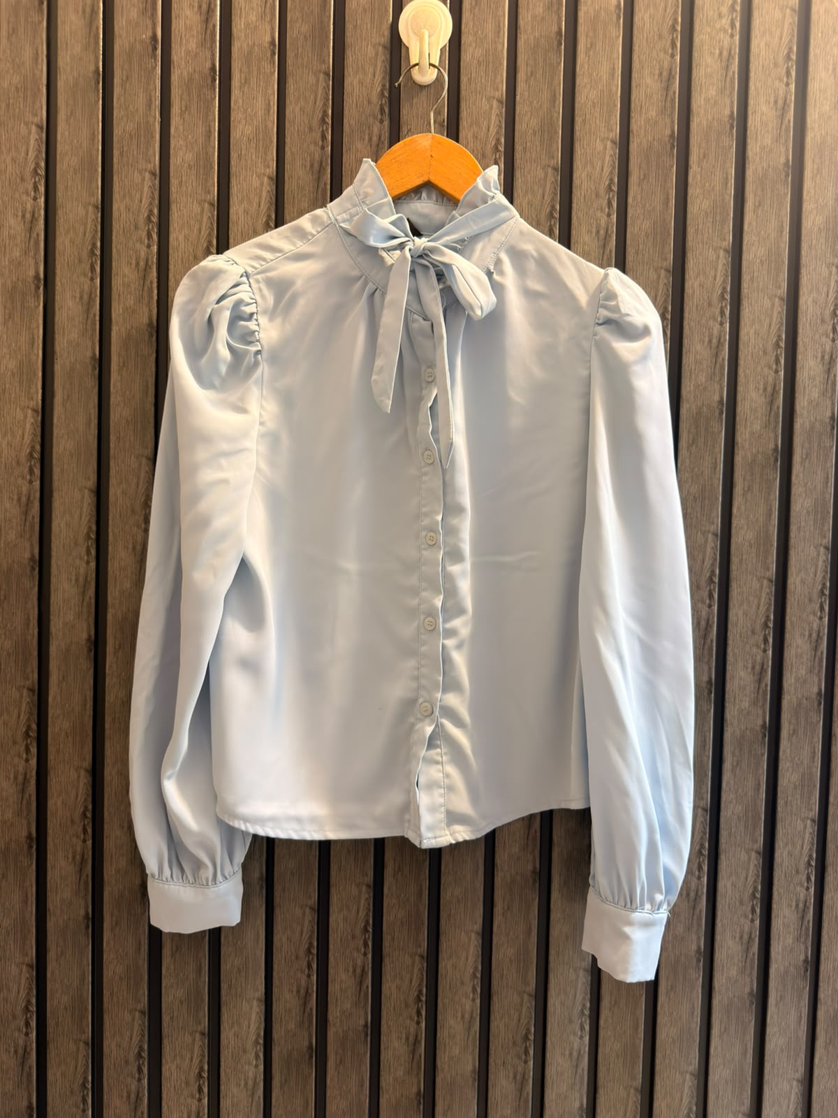 Chest 18  Length 21  Fabric Silk Women’s Casual Top