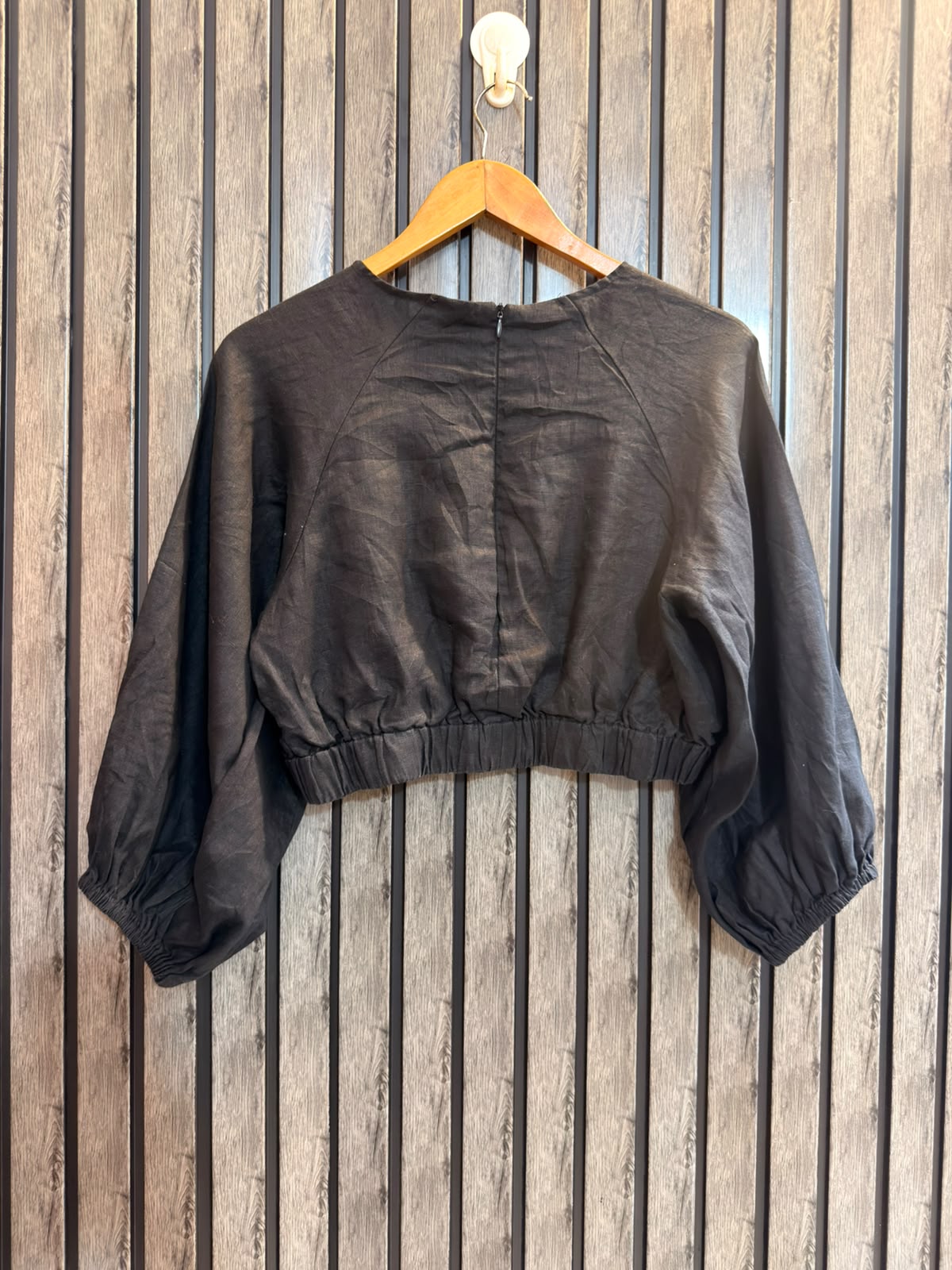 Chest 18  Length 14  Fabric Cotton Women’s Edition Crop Top