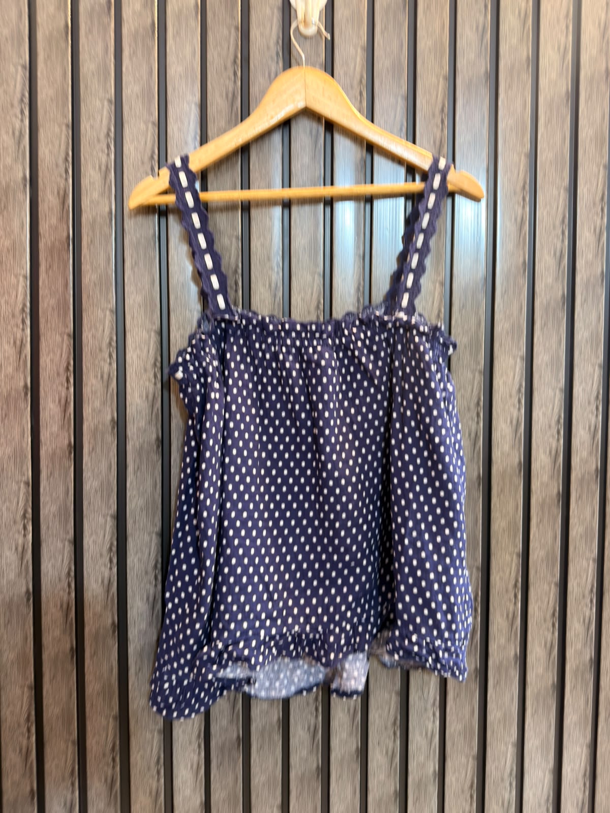 Chest 18  Length 25  Fabric Cotton Women’s Contemporary Crop Top